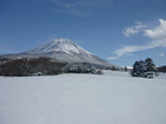 雪景色の富士山