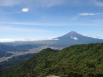 三ツ峠から望む富士山